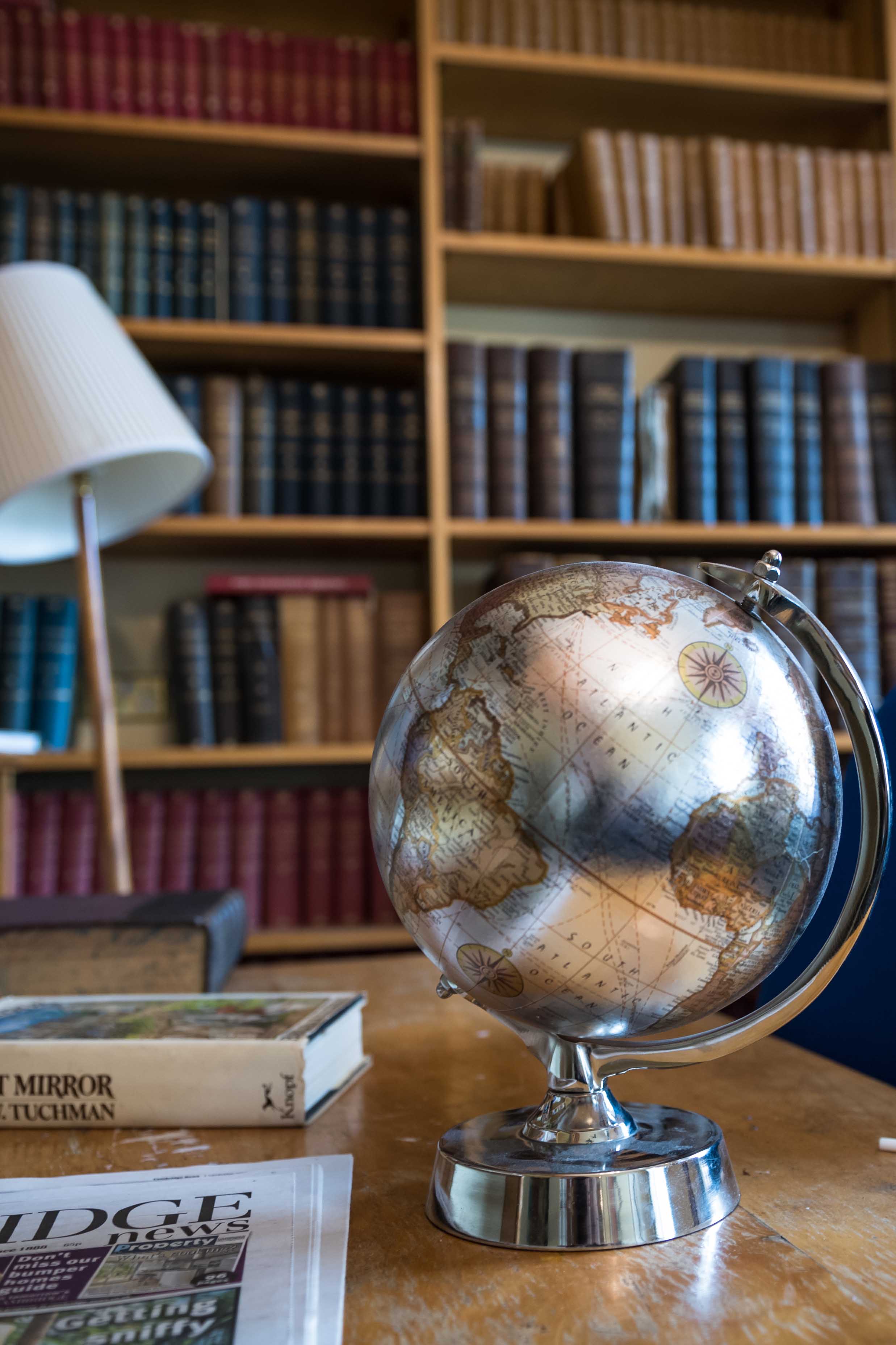globe_crop globe_crop