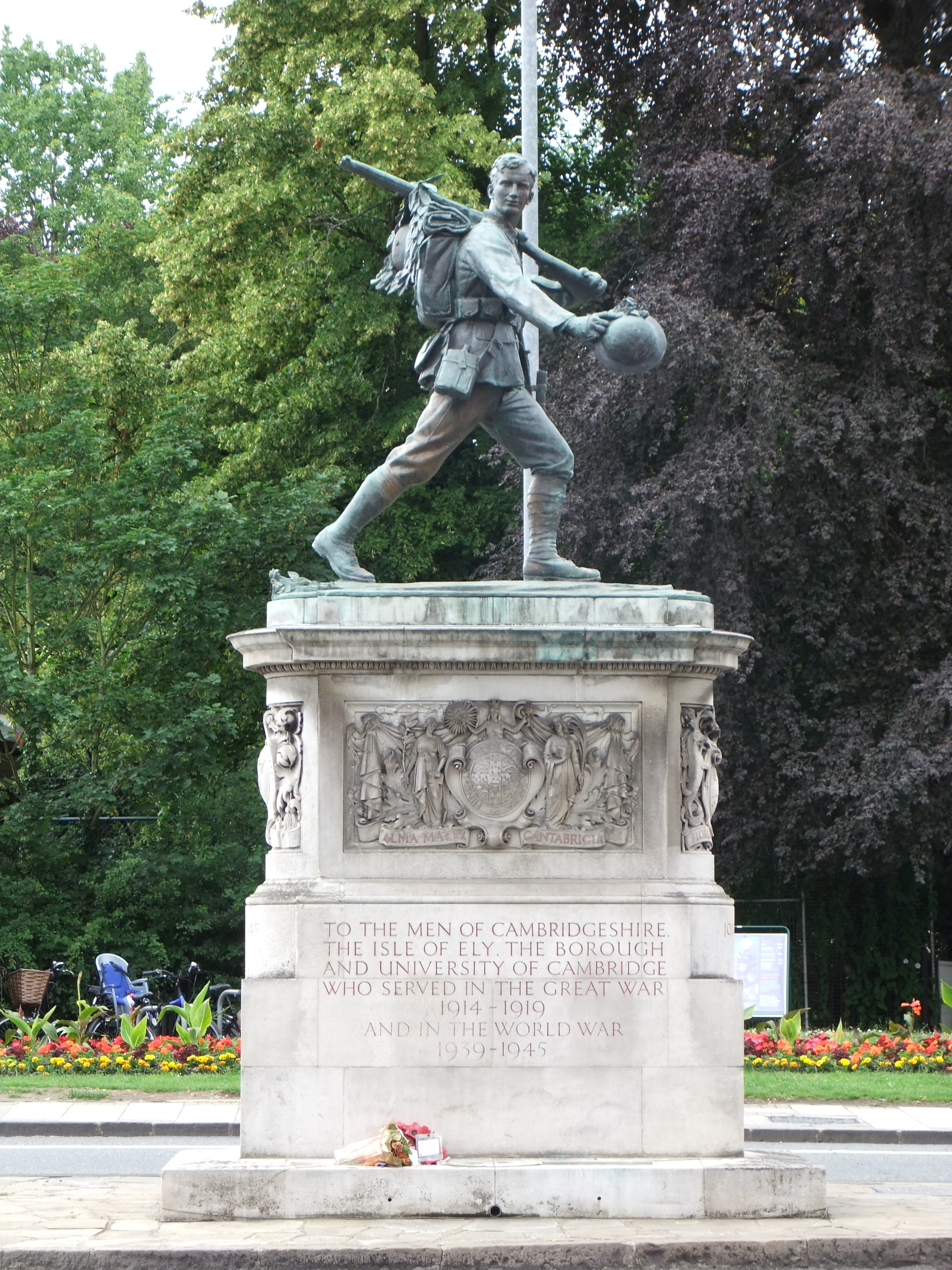 Cambridge War Memorial war_memorial_cambridge_england_-_dscf2182
