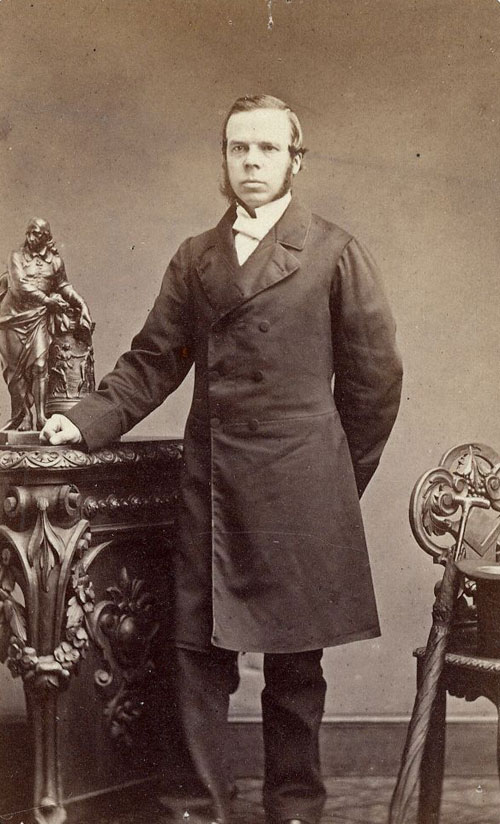 Thomas Brocklebank, former Bursar (Coll Photo 545/86) Thomas Brocklebank, former Bursar (Coll Photo 545/86)