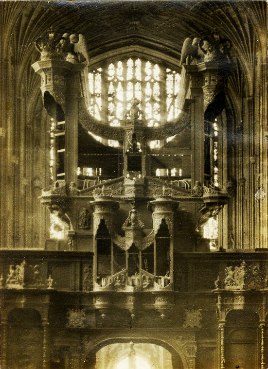 The organ in 1911 during rebuilding work of the organ by the firm William Hill.