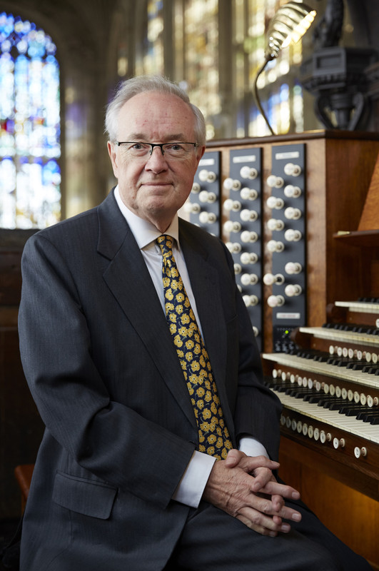 rs2665_kings_college_choir_organistsl_017-scr rs2665_kings_college_choir_organistsl_017-scr