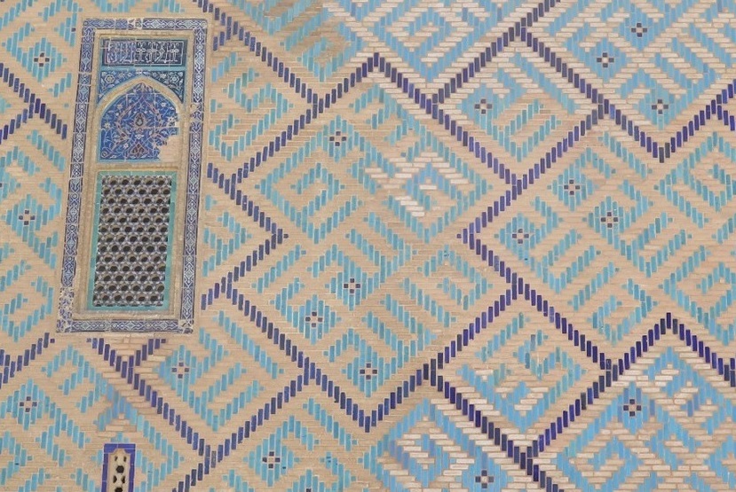 Mosaic tiles on building silk_roads
