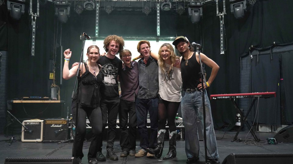 iona_luke_and_band_tittb_photo_c_chris_loades_lowres