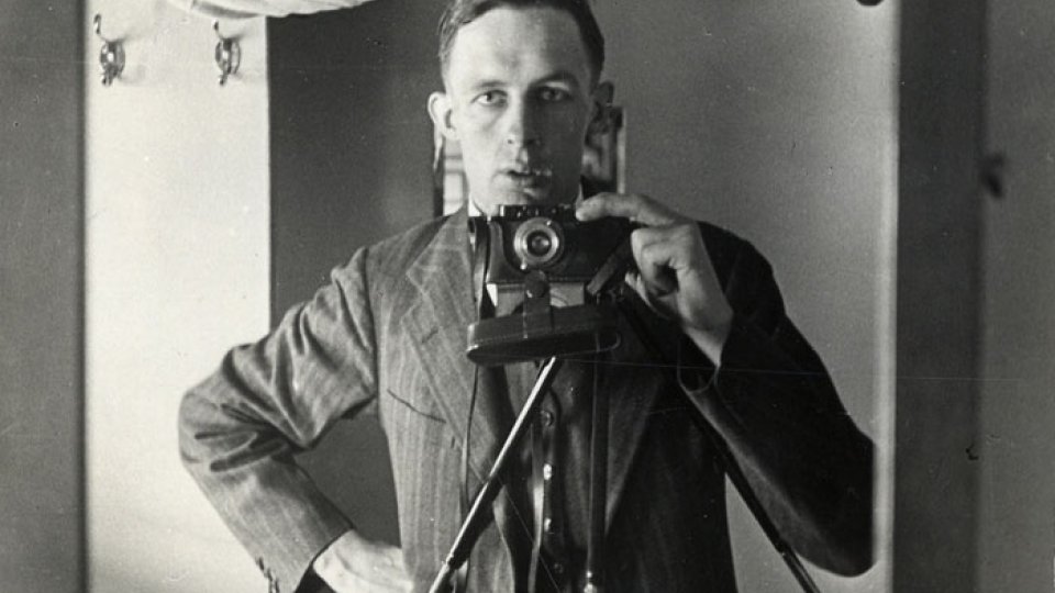 Self-portrait (Leach, China, c.1934; ERL/4/1)