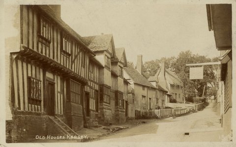 ‘Old Houses, Kersey’, postcard sent to the First Bursar, 1910. (KCE/298)